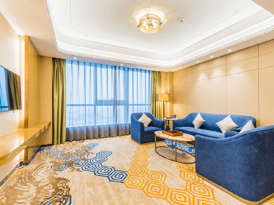Riverview Suite